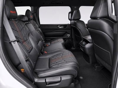 2025 Nissan Armada PRO-4X 4WD