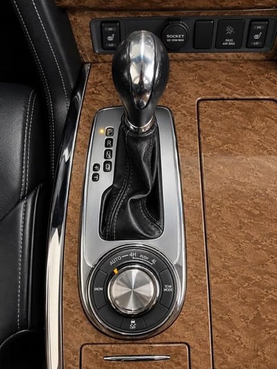 2017 INFINITI QX80 NA