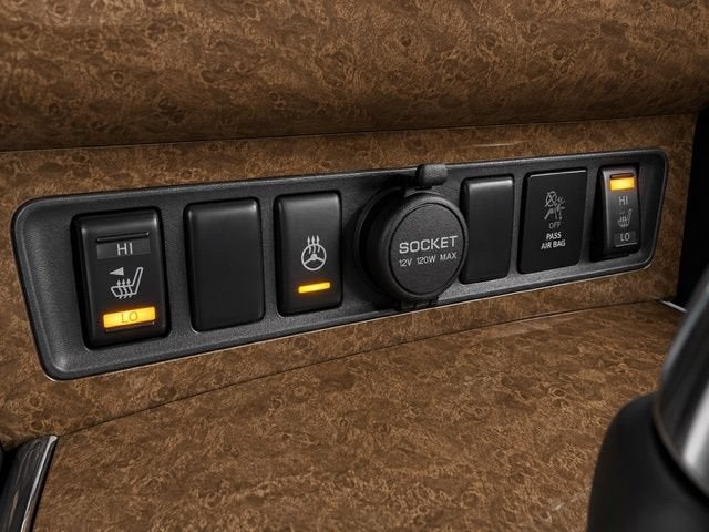 2017 INFINITI QX80 NA