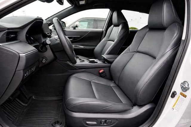 2022 Toyota Venza LE