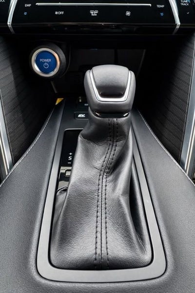 2022 Toyota Venza LE