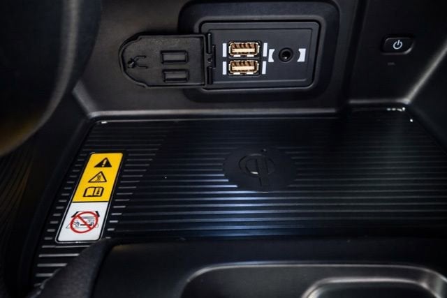 2022 Toyota Venza LE