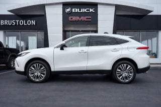 2022 Toyota Venza LE