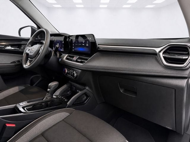 2025 Chevrolet Trailblazer LS