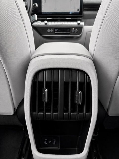 2025 Hyundai Kona Electric SEL