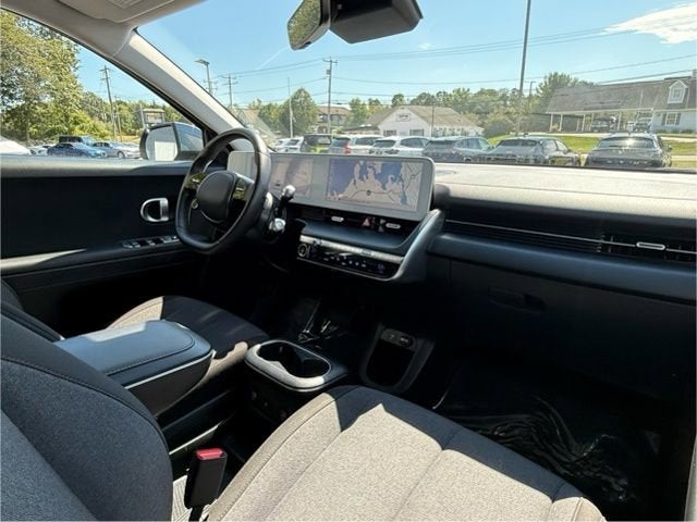 2024 Hyundai IONIQ 5 SE