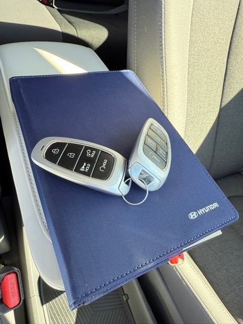 2024 Hyundai IONIQ 5 SE