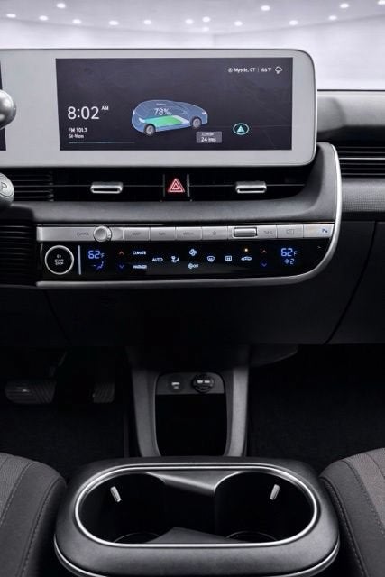 2024 Hyundai IONIQ 5 SEL