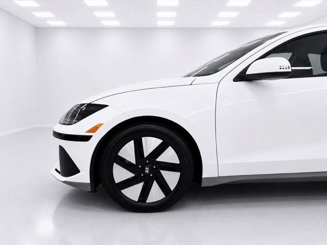 2024 Hyundai IONIQ 6 SE