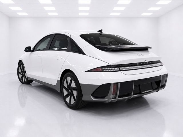2024 Hyundai IONIQ 6 SE