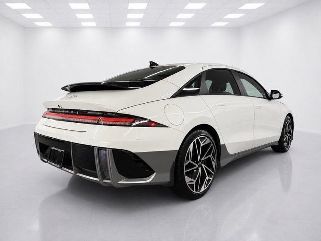 2024 Hyundai IONIQ 6 SEL