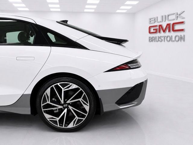 2023 Hyundai IONIQ 6 Limited