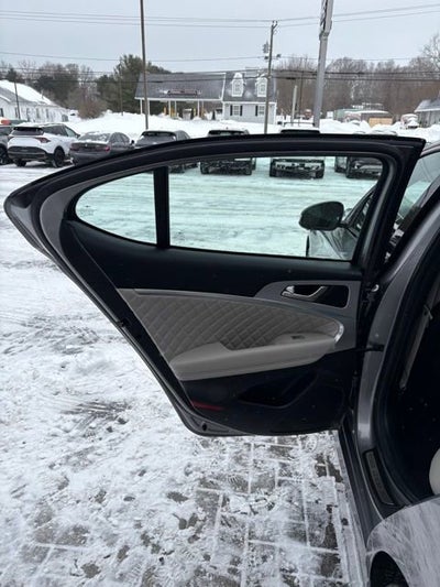 2023 Genesis G70 3.3T