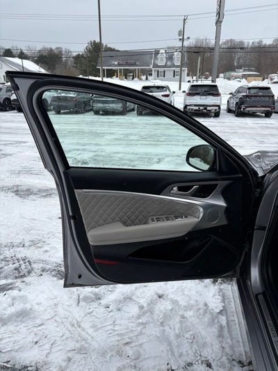 2023 Genesis G70 3.3T