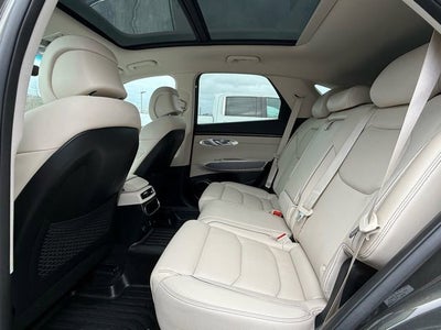 2025 Genesis GV70 2.5T