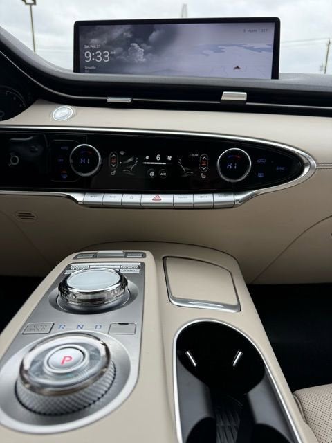 2025 Genesis GV70 2.5T