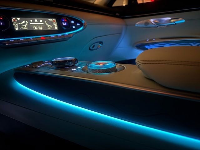 2025 Genesis GV70 2.5T