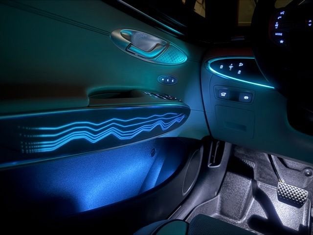 2025 Genesis GV70 2.5T