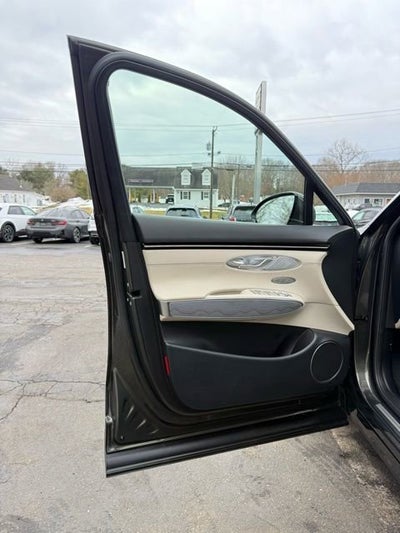 2025 Genesis GV70 2.5T