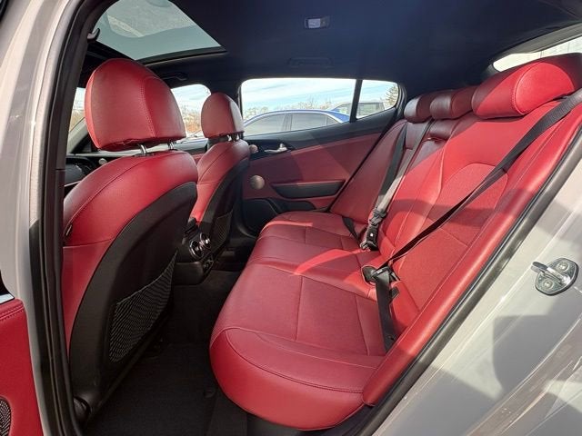 2022 Kia Stinger GT-Line