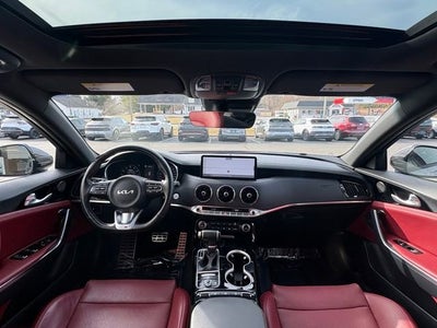 2022 Kia Stinger GT-Line