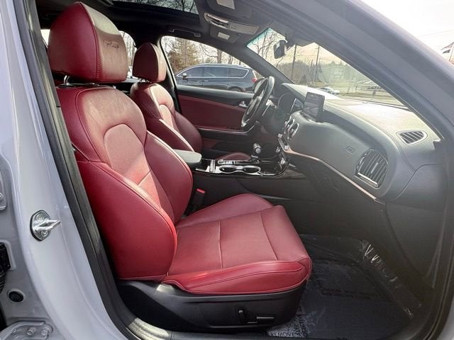 2022 Kia Stinger GT-Line