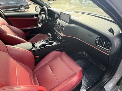 2022 Kia Stinger GT-Line