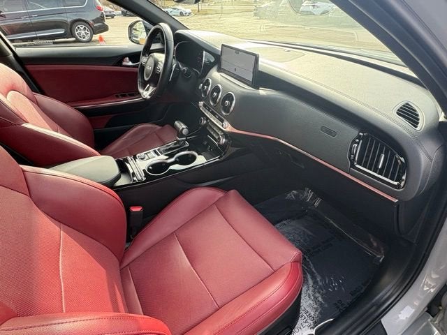 2022 Kia Stinger GT-Line