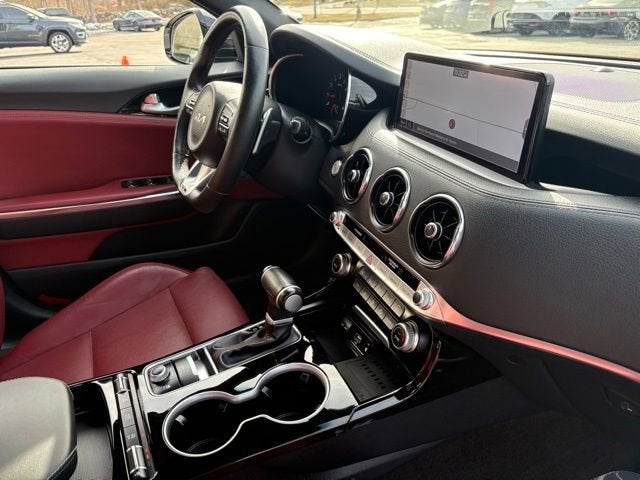 2022 Kia Stinger GT-Line