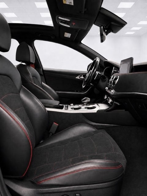 2023 Kia Stinger GT2
