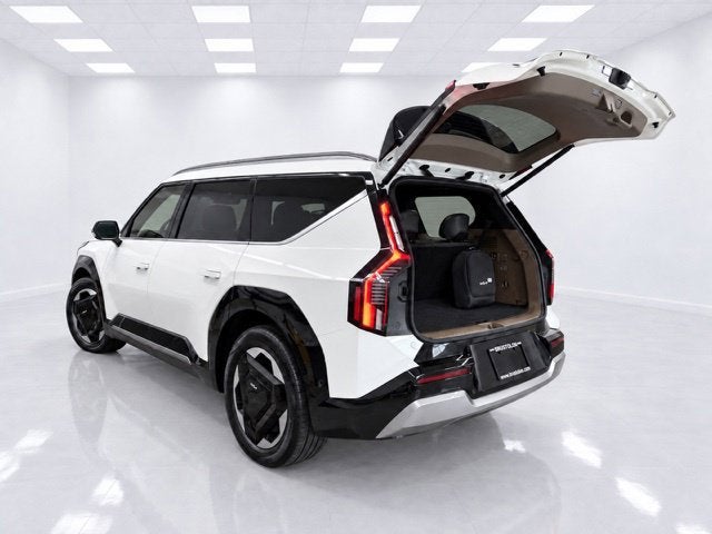 2024 Kia EV9 Land