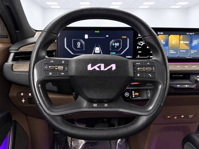 2024 Kia EV9 Land