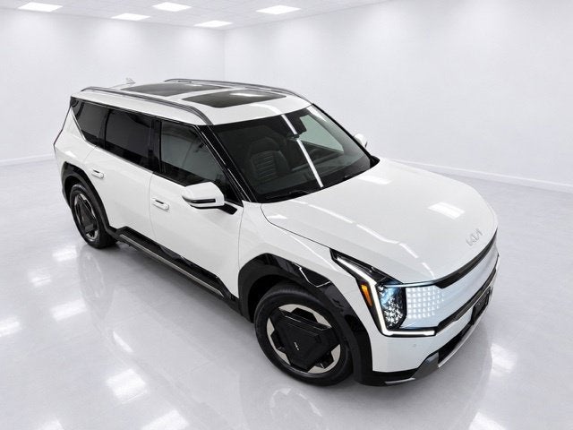 2024 Kia EV9 Land