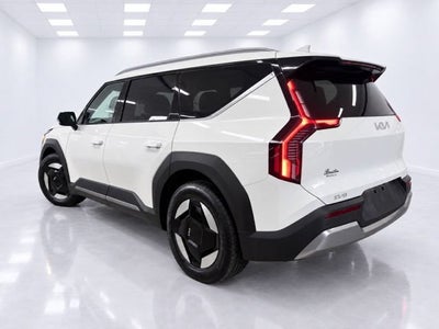 2024 Kia EV9 Wind