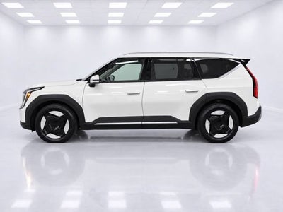 2024 Kia EV9 Wind