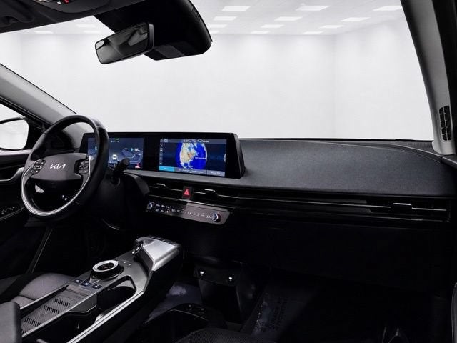 2024 Kia EV6 Wind