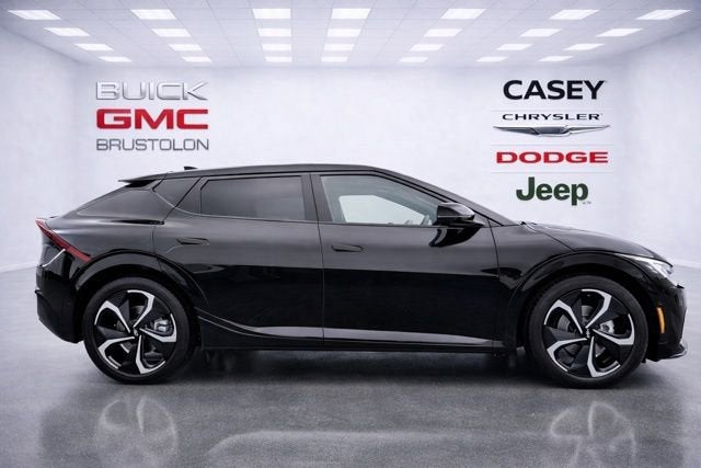 Used 2024 Kia EV6 GT-Line with VIN KNDC4DLC7R5201053 for sale in Stonington, CT