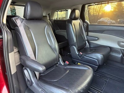 2025 Kia Carnival Hybrid EX