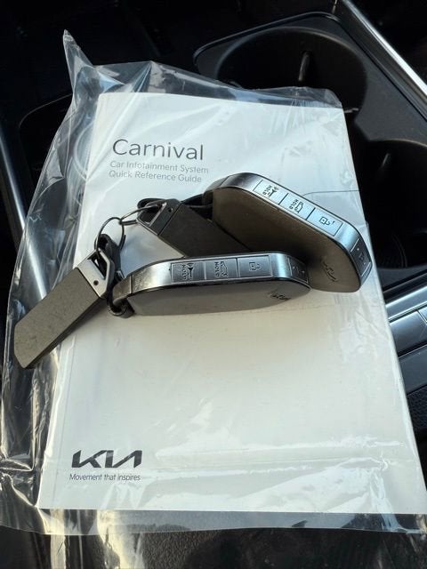 2025 Kia Carnival Hybrid EX