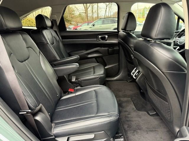 2025 Kia Sorento Hybrid EX