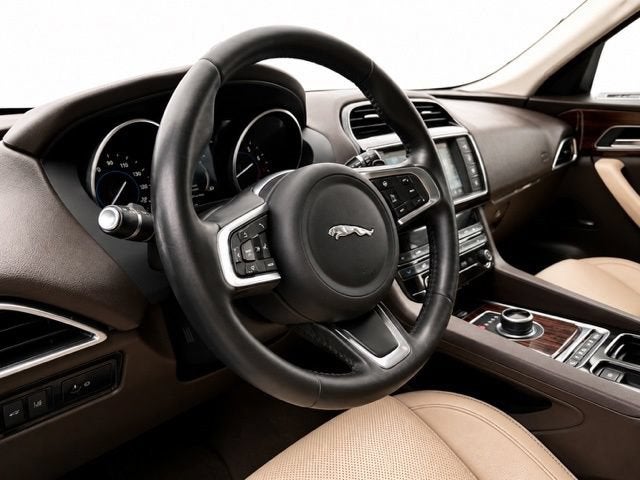 2018 Jaguar F-PACE 25t Prestige