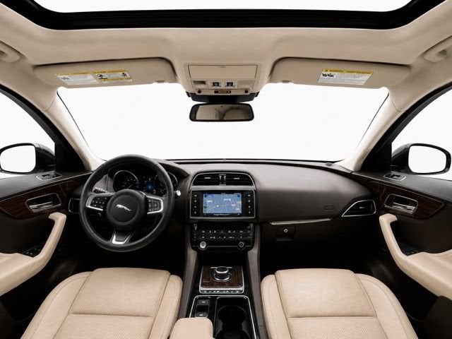 2018 Jaguar F-PACE 25t Prestige