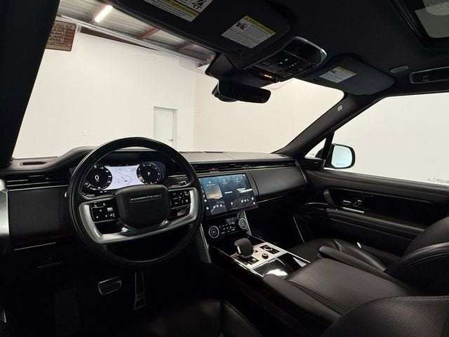 2023 Land Rover Range Rover SE