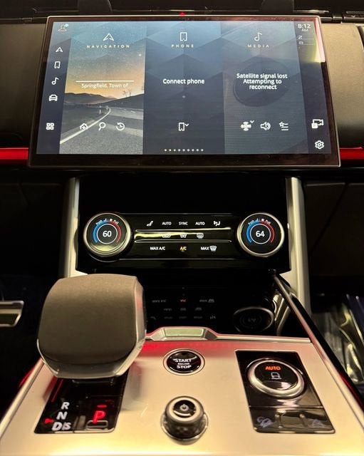 2023 Land Rover Range Rover SE