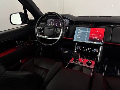 2023 Land Rover Range Rover SE