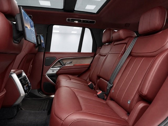 2024 Land Rover Range Rover SE