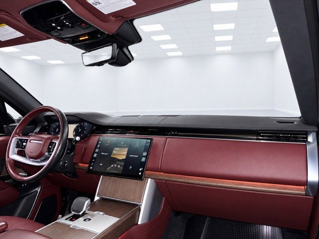 2024 Land Rover Range Rover SE