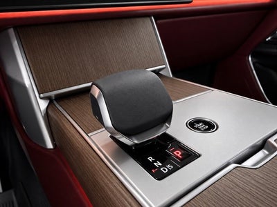 2024 Land Rover Range Rover SE