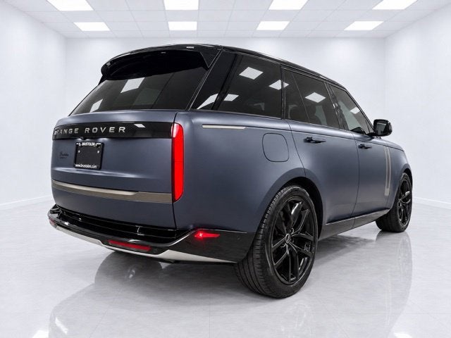 2024 Land Rover Range Rover SE