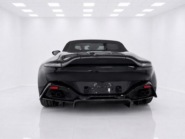 2021 Aston Martin Vantage Roadster